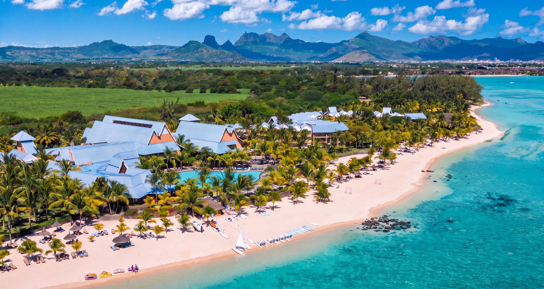 Il Victoria Beachcomber tra giardini tropicali e la laguna turchese di Mauritius